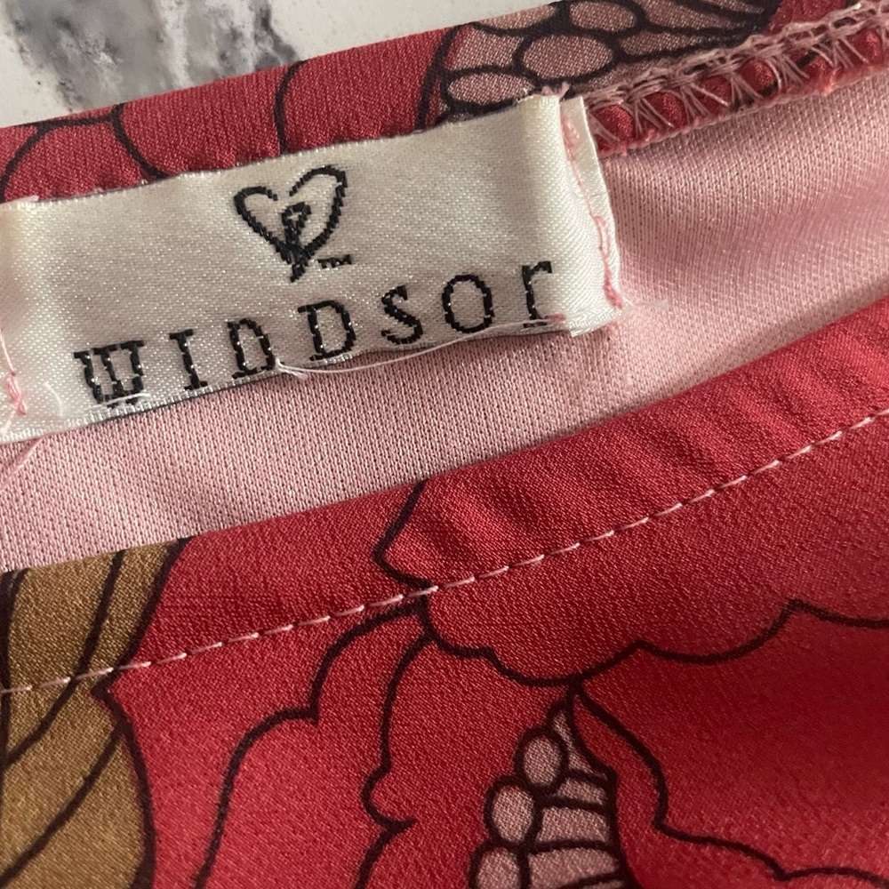 Windsor Floral Skirt (M) - Picture 4 of 5